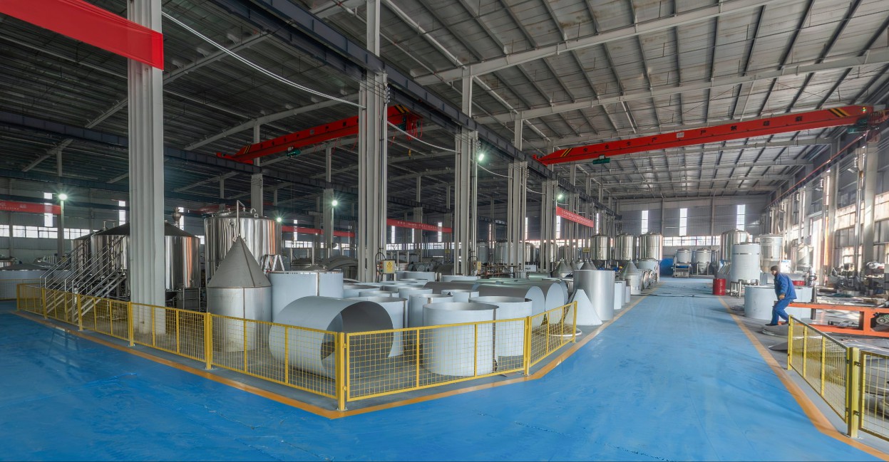 山東匯冠：中國專業(yè)的啤酒釀造設(shè)備解決